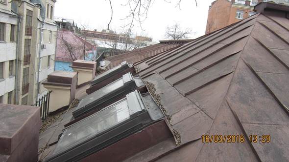 Мансардная крыша сложной формы, около 490 м²: снимок 3